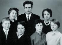 Dina Kuremaa and her family