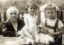 Grossmutter Stiassny mit Kurt und Edith Stiassny