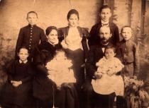 Yakov Rabinovich and family