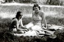 Judita Schvalbova with her mother
