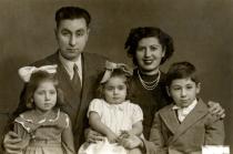Yakup Bozo's family